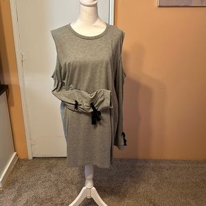 1X cold shoulder long sleeve with black ribbons at wrists
